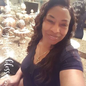 Meet your Posher, Rose